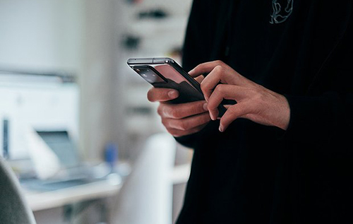 На Android-смартфонах виявили "додатки-колектори"